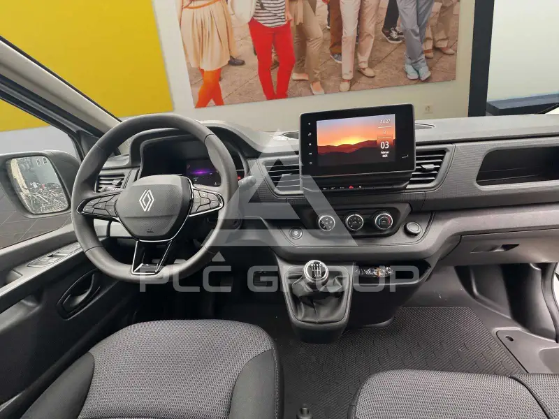2025 Renault Trafic