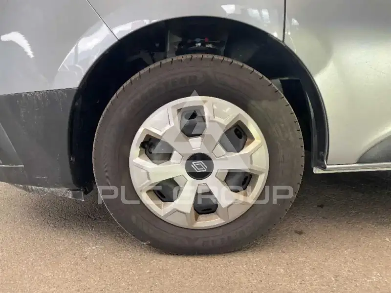 2025 Renault Trafic