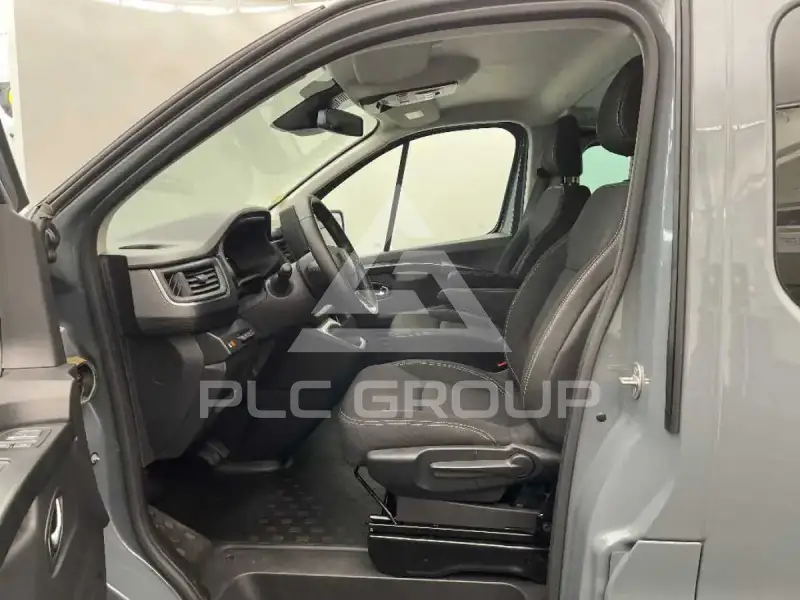 2025 Renault Trafic