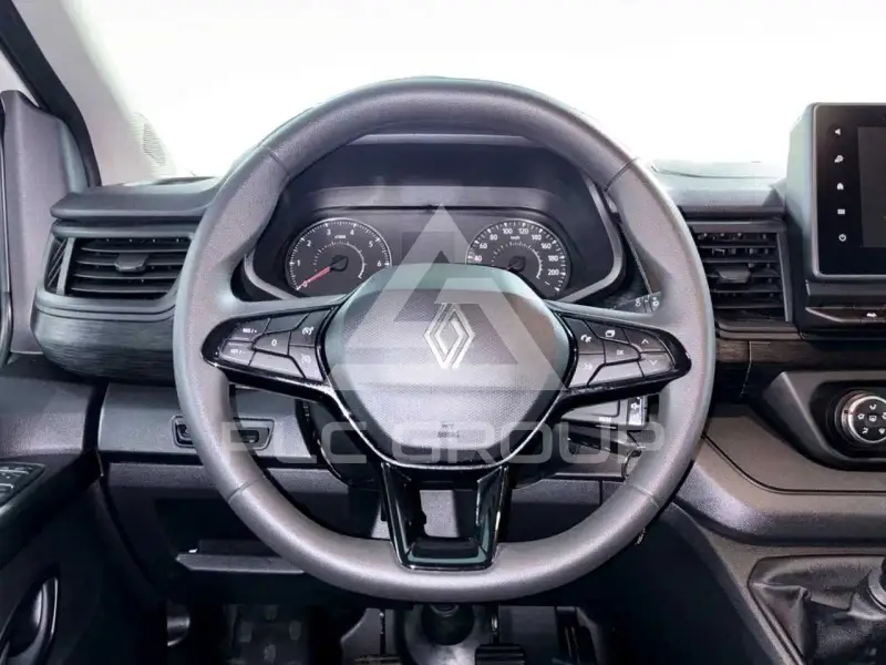 2025 Renault Trafic
