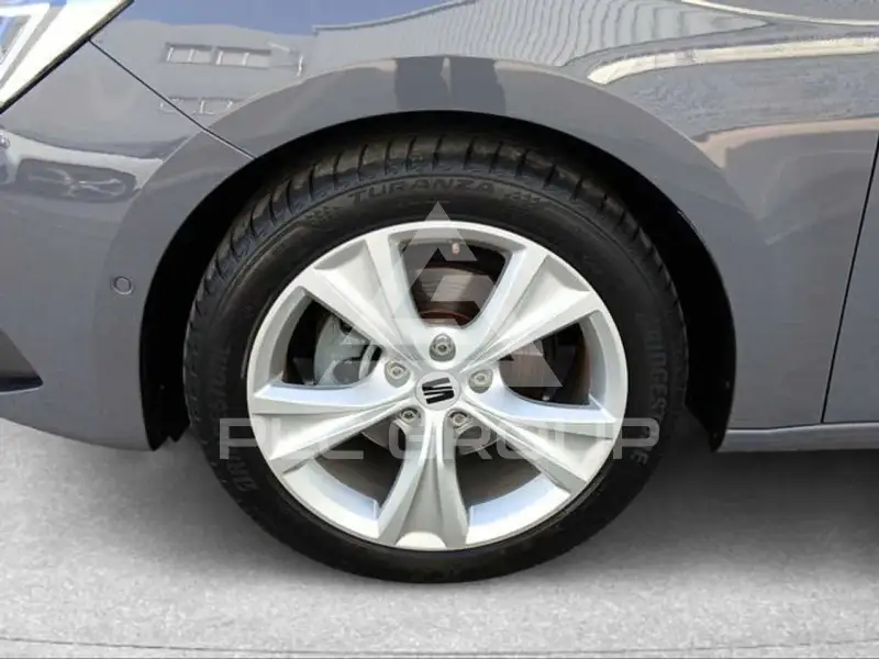 2025 Seat Leon