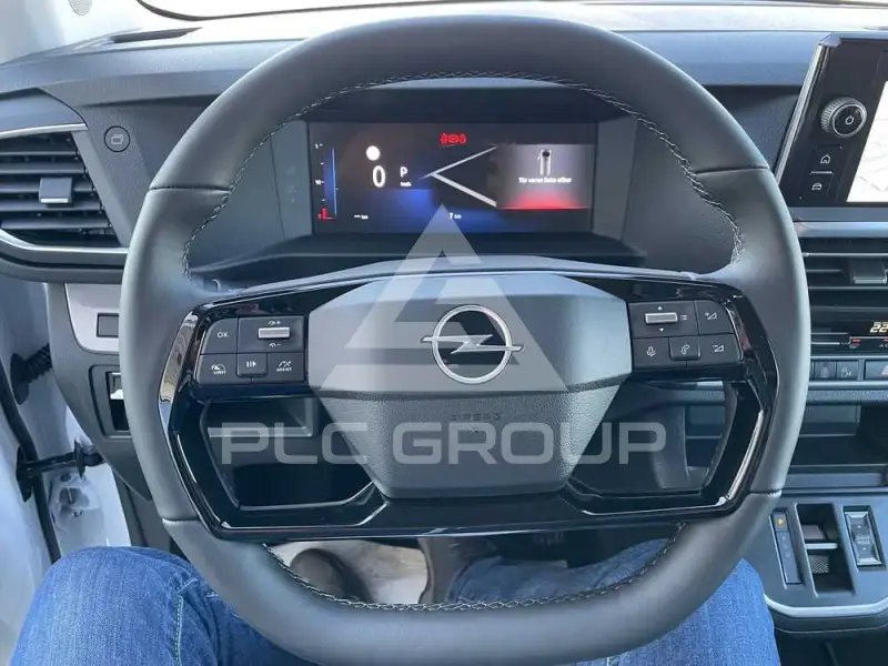 2025 Opel ZAFIRA