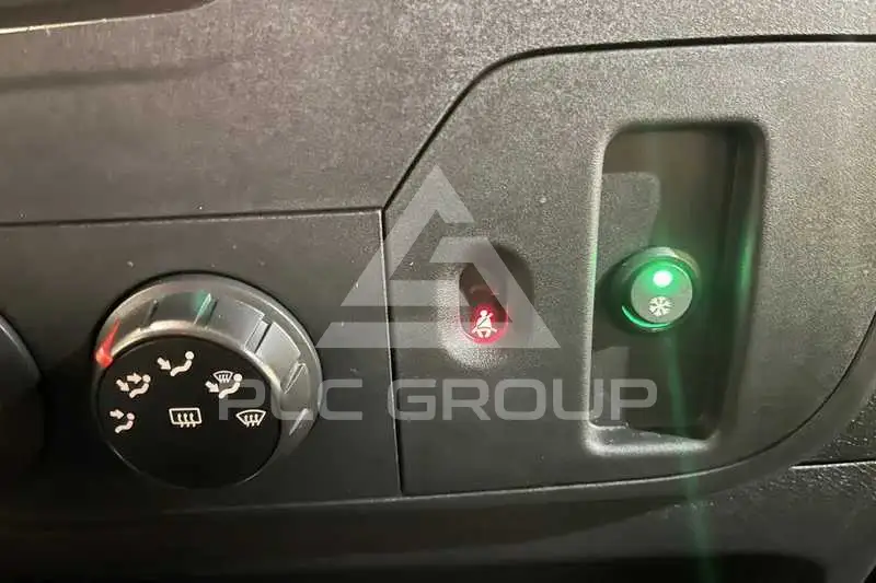 2025 Opel Movano