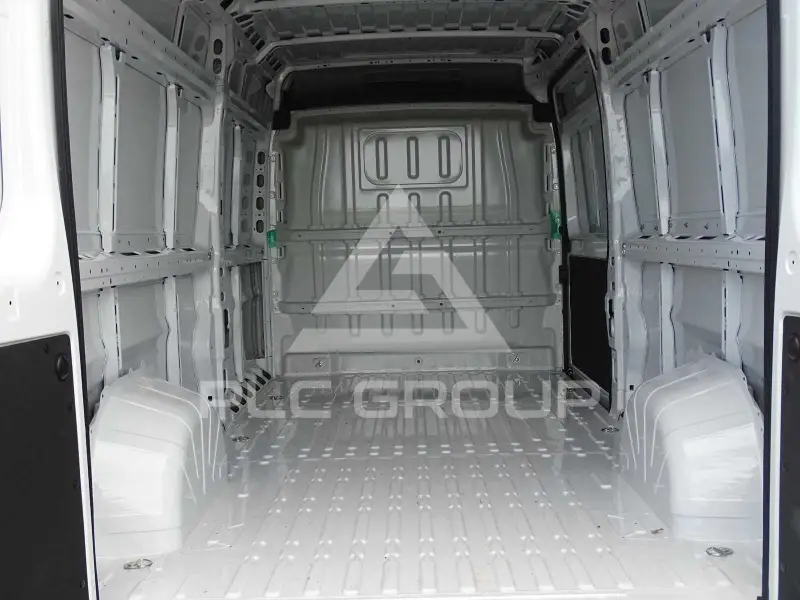 2025 Opel Movano