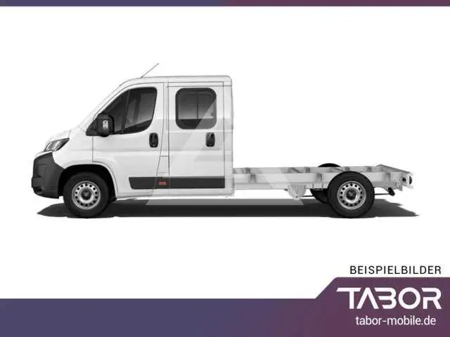 2025 Opel Movano