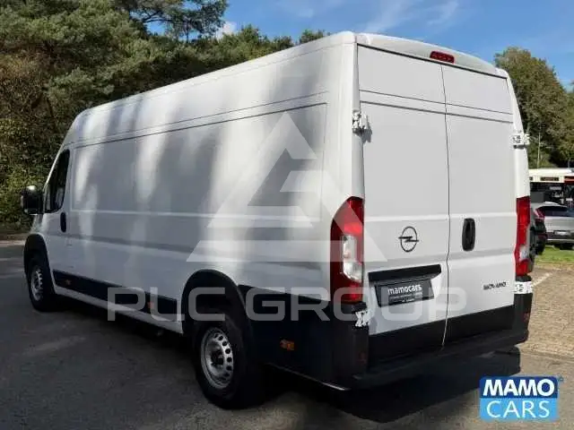 2025 Opel Movano