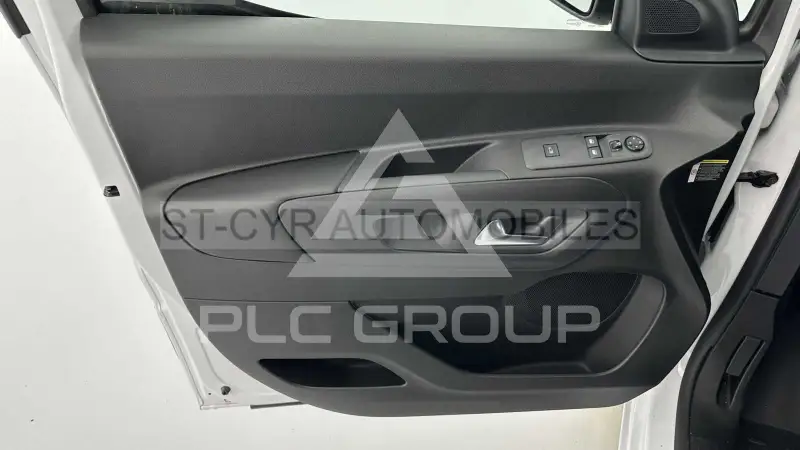 2025 Opel Combo