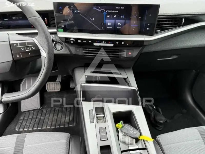 2025 Opel GrandlandX