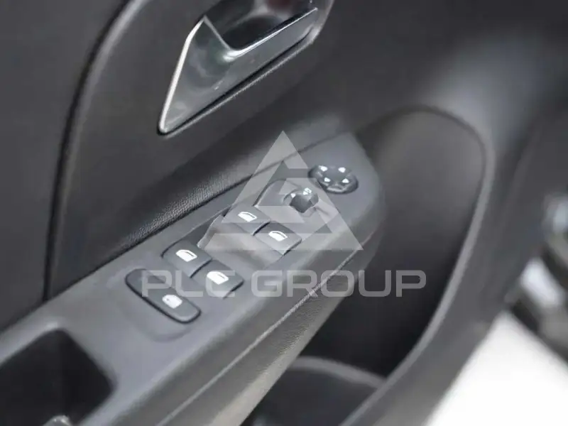 2025 Opel Corsa