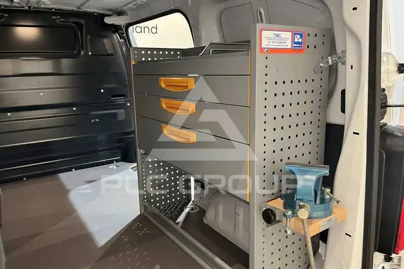 2025 Opel Vivaro