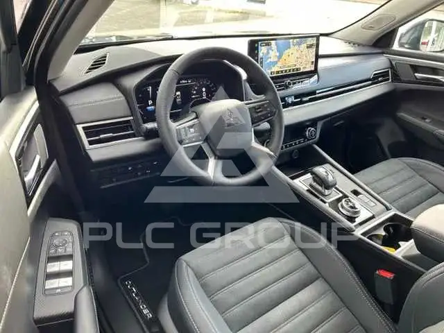 2026 Mitsubishi OUTLANDER