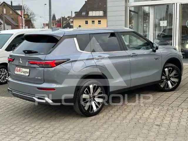 2026 Mitsubishi OUTLANDER