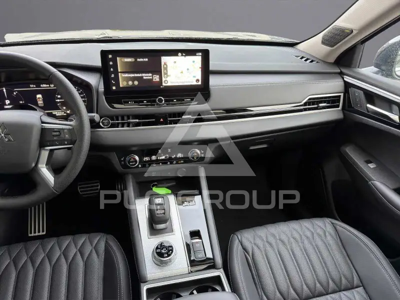 2026 Mitsubishi OUTLANDER