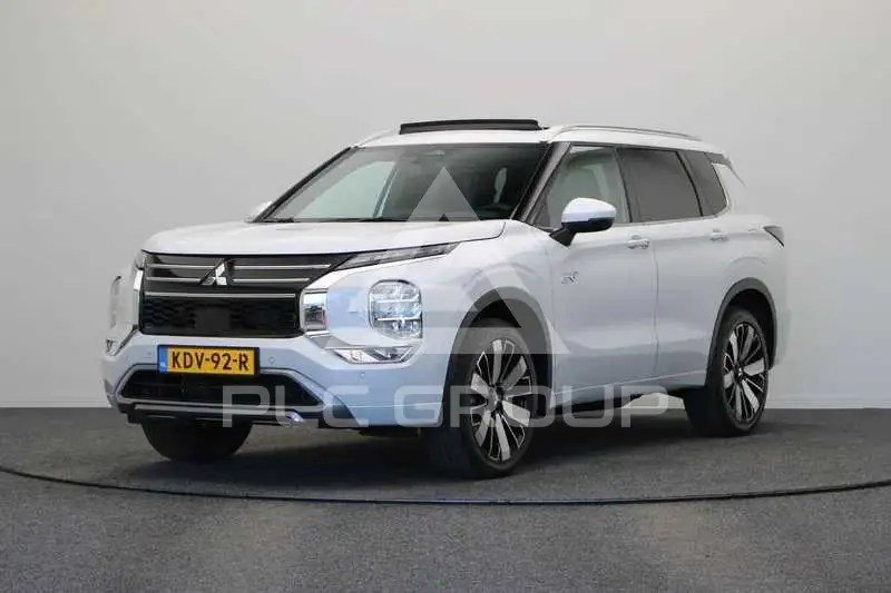 2026 Mitsubishi OUTLANDER