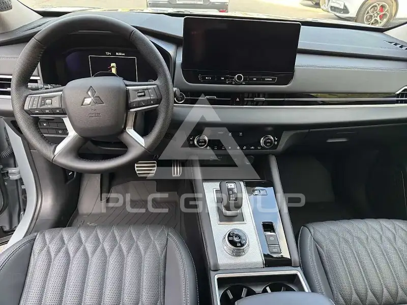 2026 Mitsubishi OUTLANDER