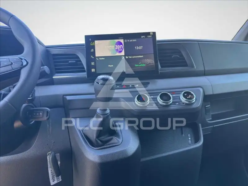 2026 Nissan Interstar