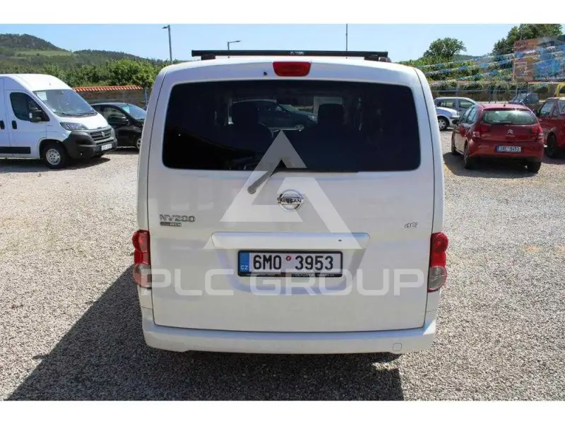 2026 Nissan NV