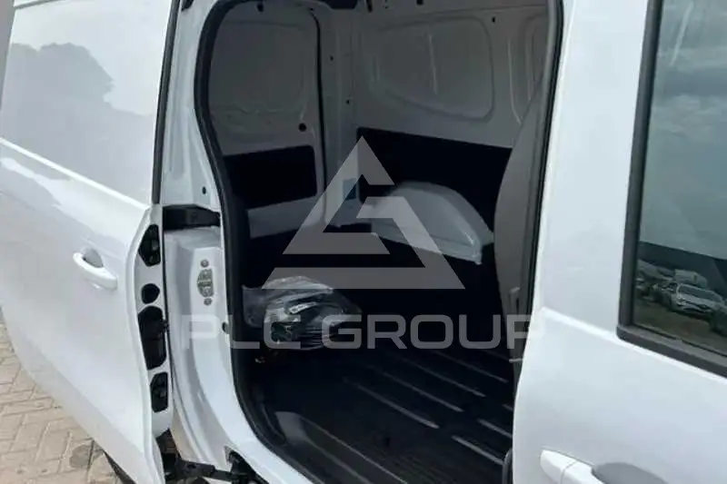 2026 Nissan TOWNSTAR
