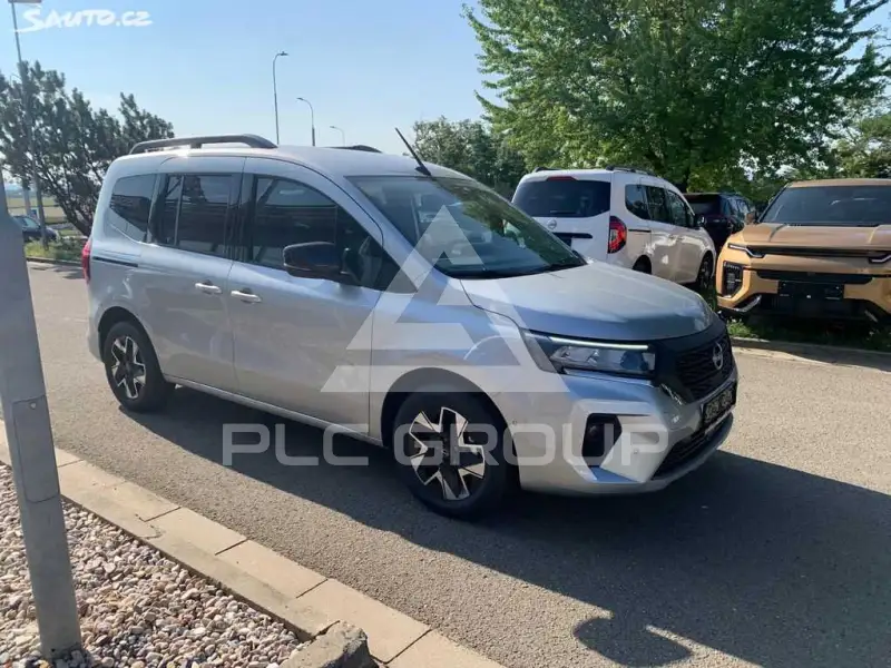 2026 Nissan TOWNSTAR