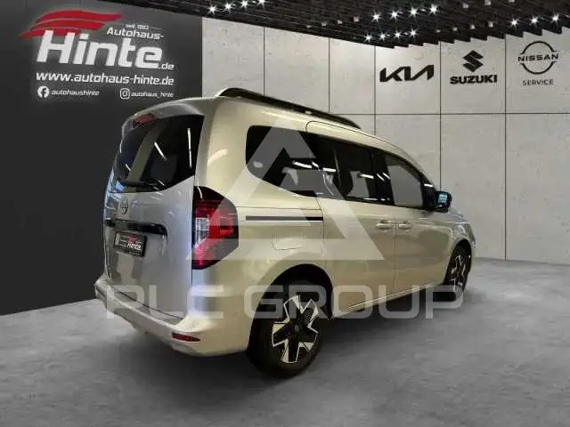2026 Nissan TOWNSTAR