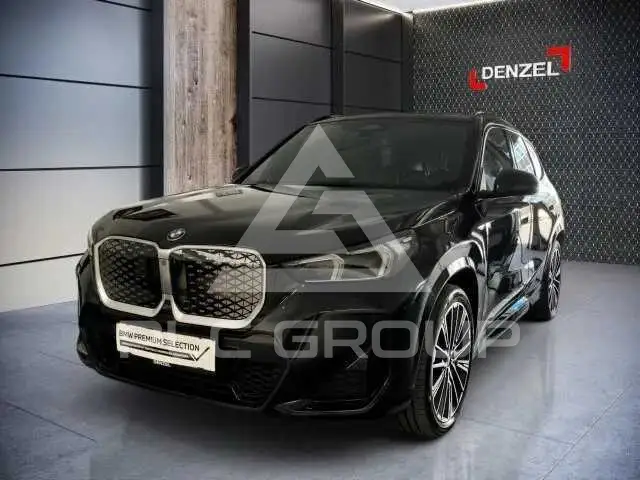 2026 BMW iX