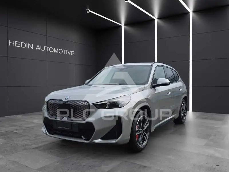 2026 BMW iX
