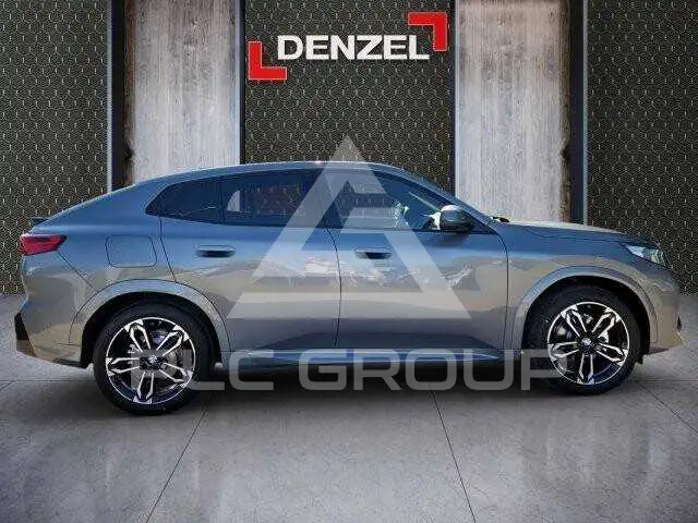 2026 BMW iX