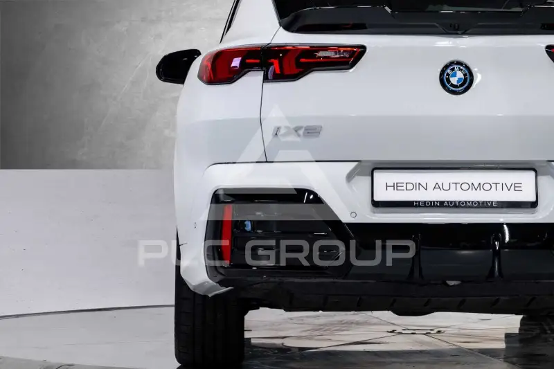 2026 BMW iX