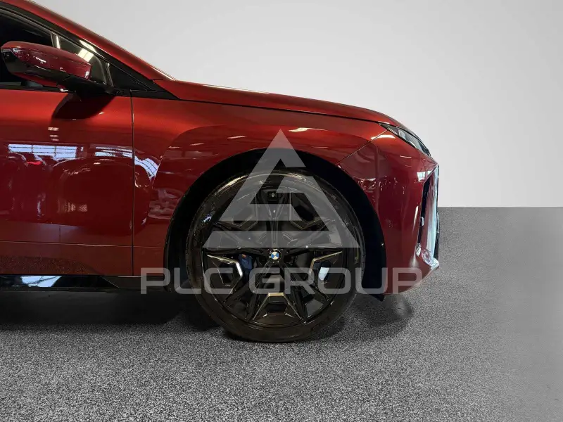 2026 BMW iX