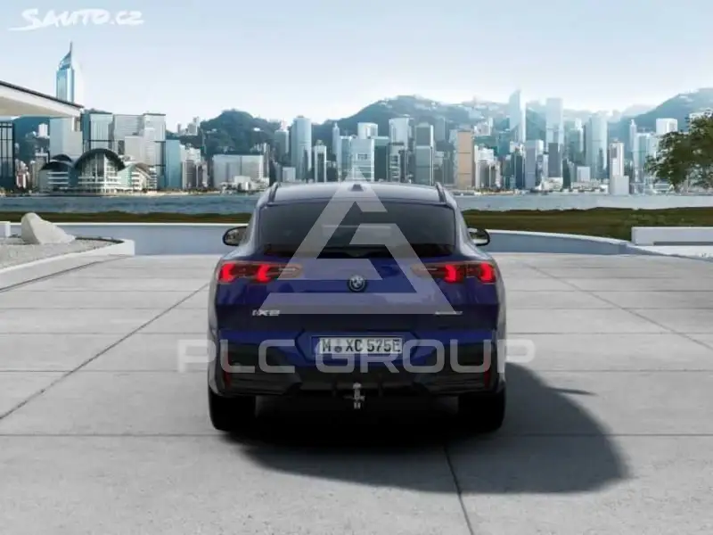2026 BMW iX