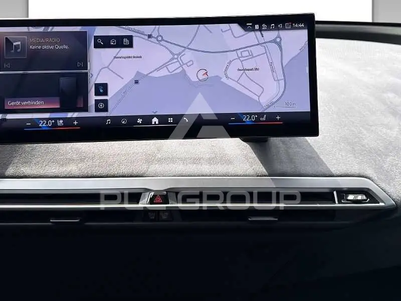 2026 BMW iX
