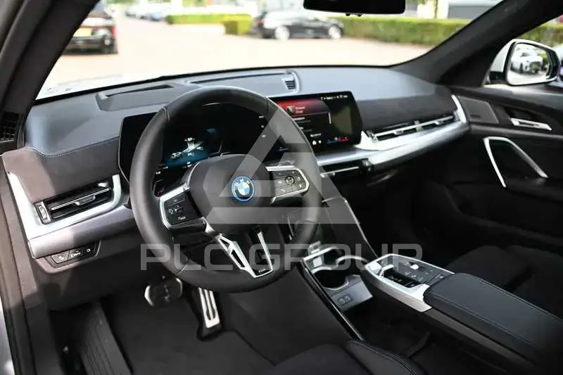 2026 BMW iX