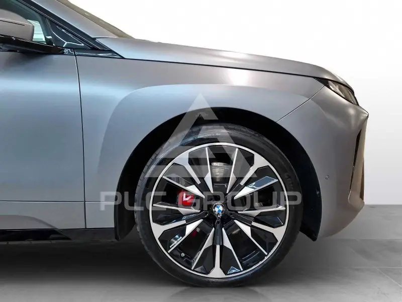 2026 BMW iX