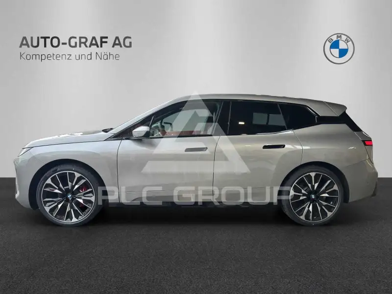 2026 BMW iX