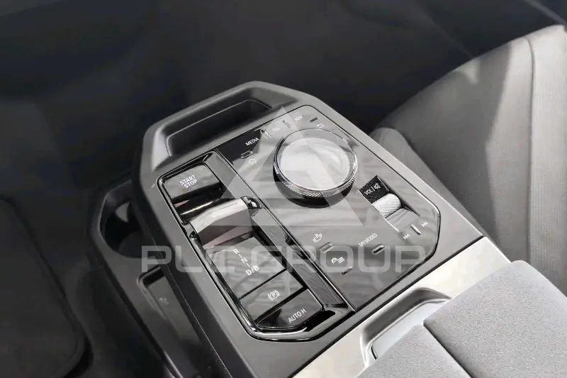 2026 BMW iX