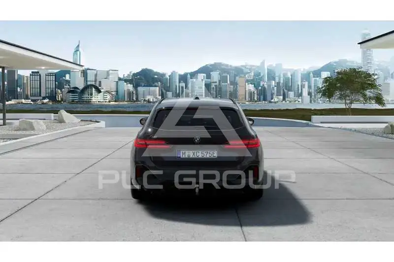 2026 BMW I5