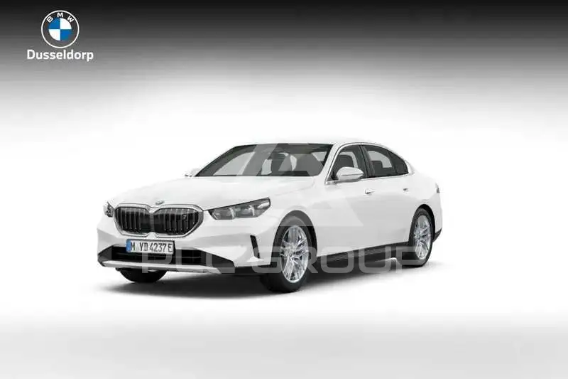 2026 BMW I5