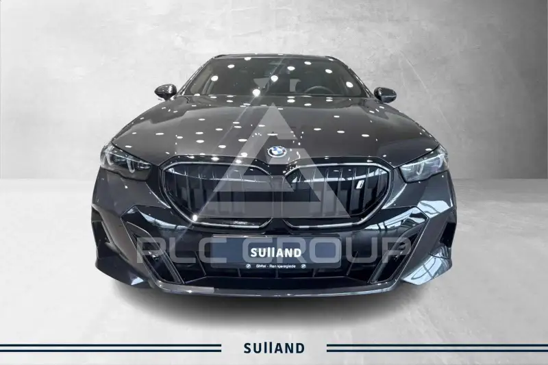2026 BMW I5