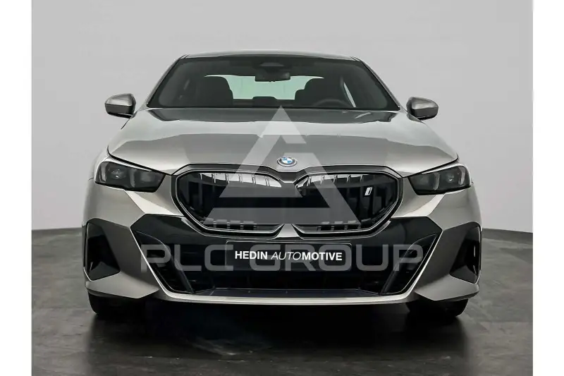 2026 BMW I5
