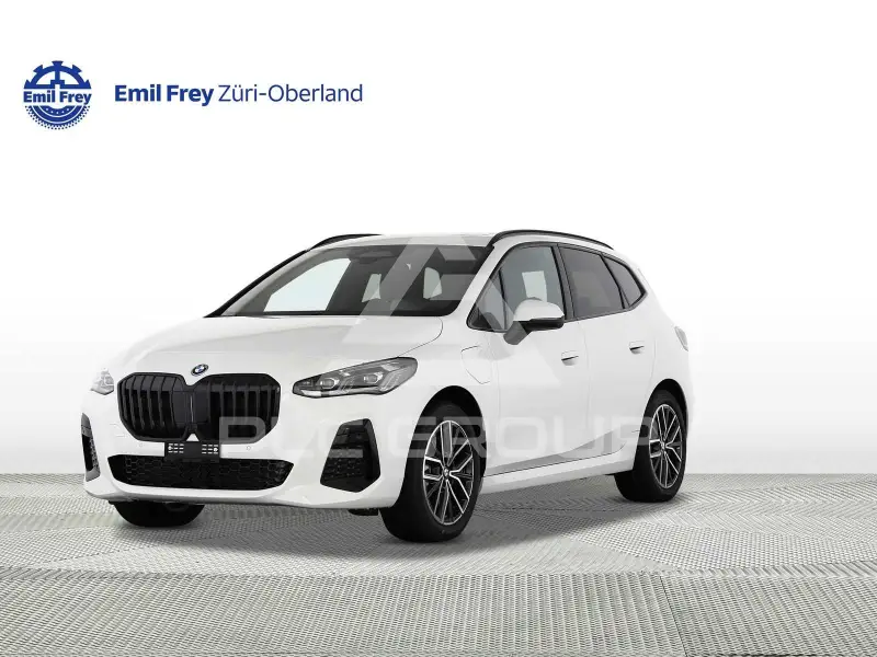 2026 BMW 218