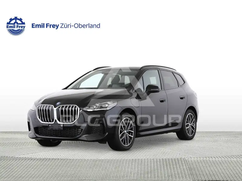 2026 BMW 218