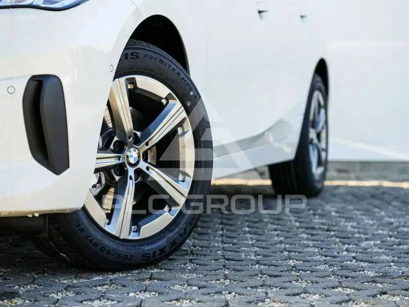 2026 BMW 218
