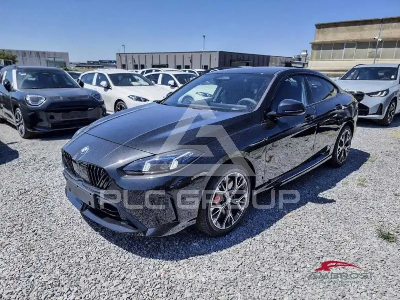 2026 BMW 218
