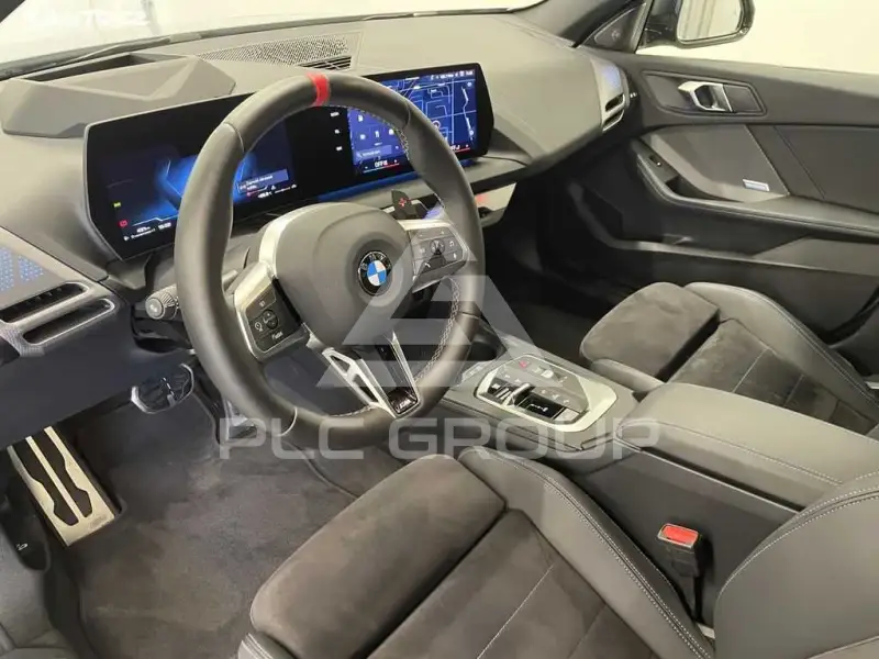 2026 BMW 218
