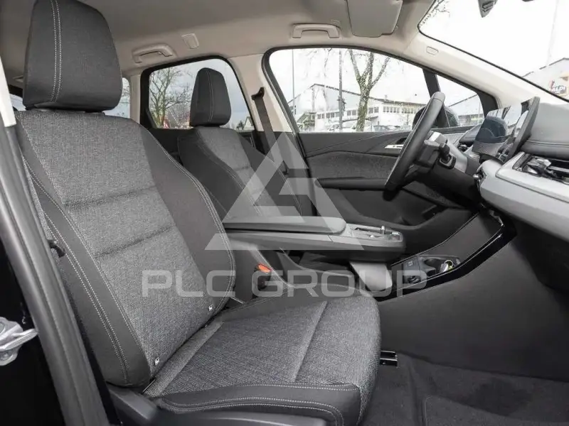 2026 BMW 218