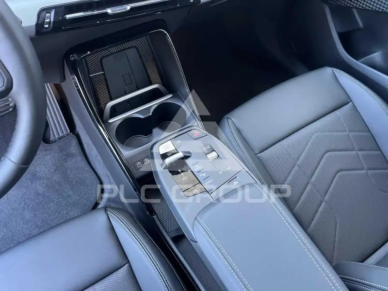 2026 BMW 218