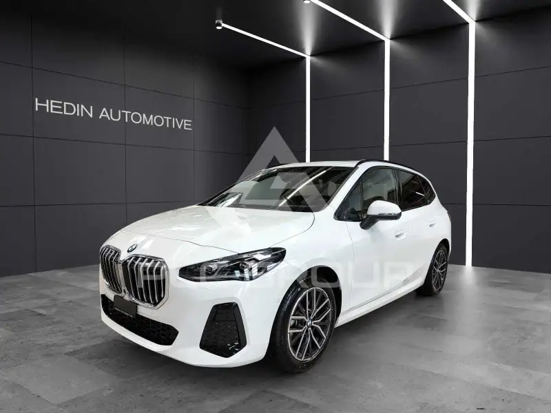 2026 BMW 218