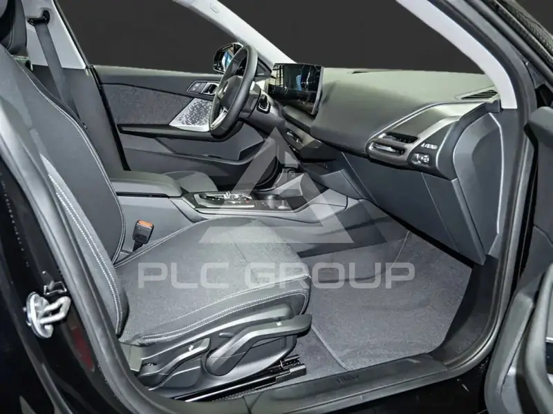 2026 BMW 218