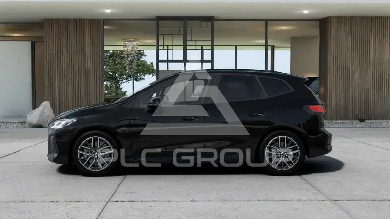 2026 BMW 218