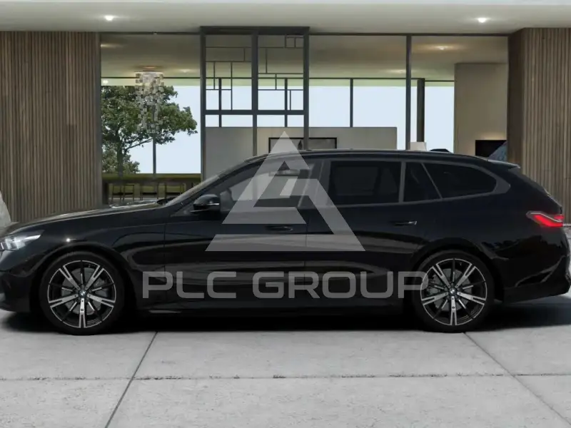 2026 BMW 523